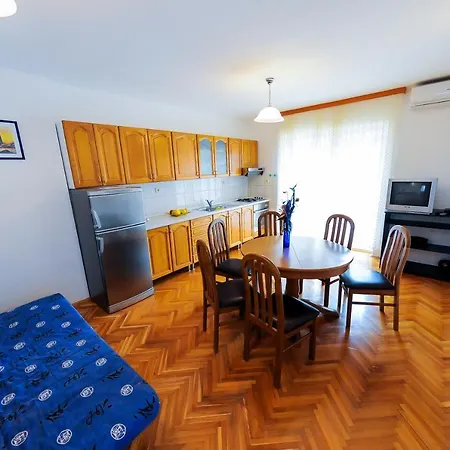 Apartment Vuko